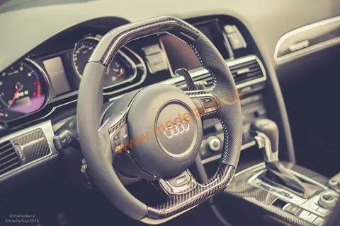 Karbonový volant Audi RS6 - Úprava