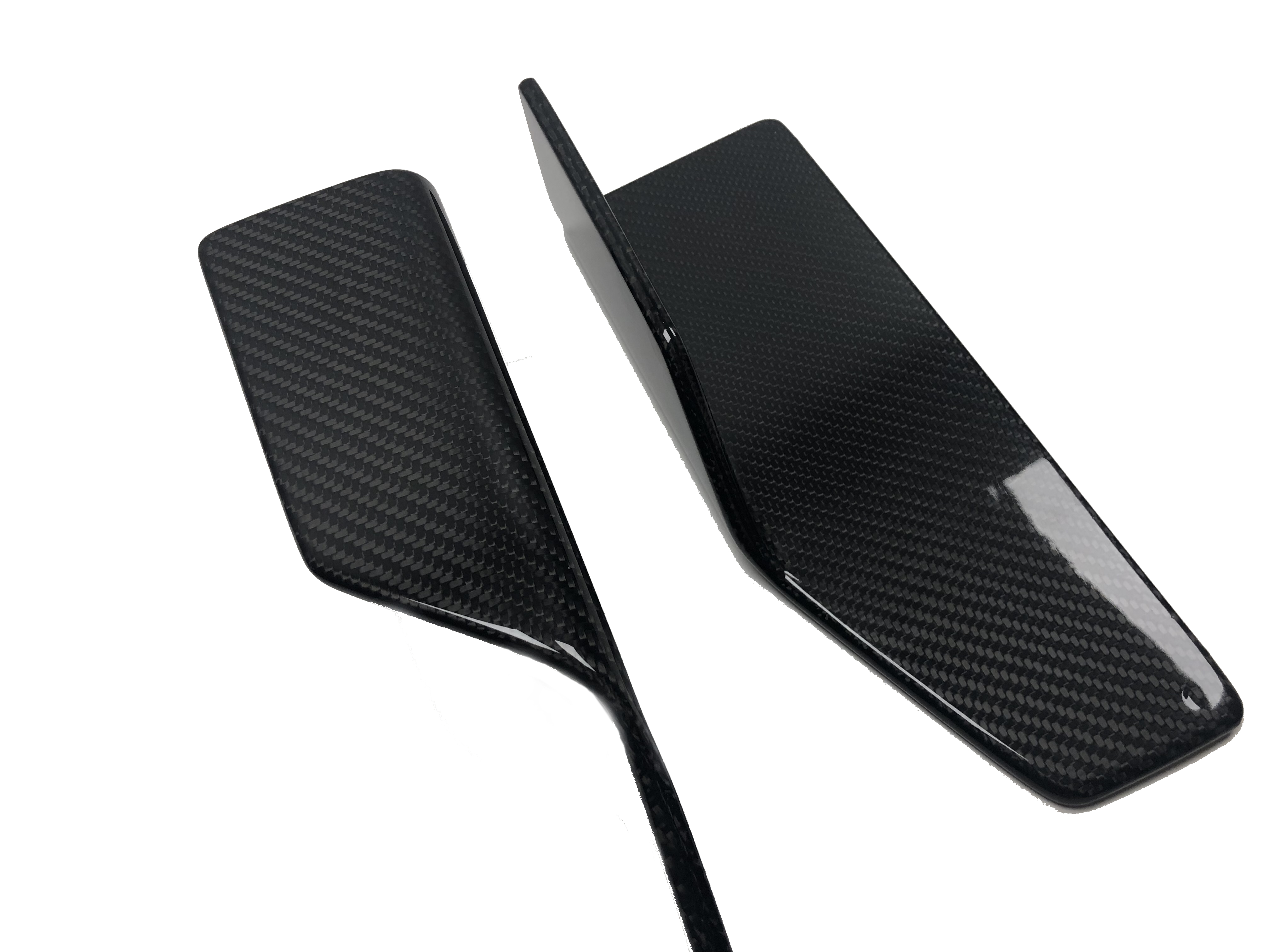 Univerzální karbonové ploutvičky na práhy k zadnímu kolu