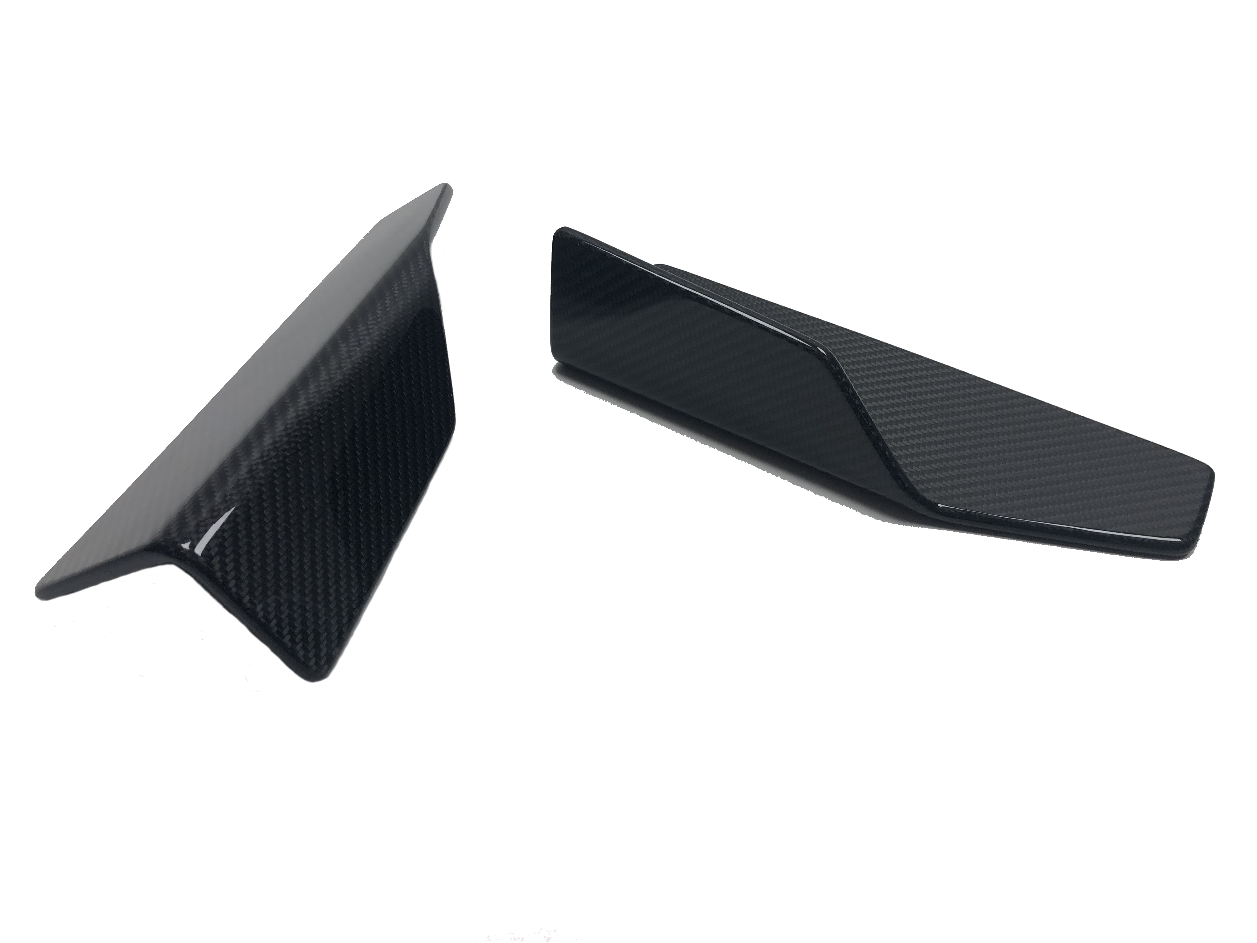 Univerzální karbonové ploutvičky na práhy k zadnímu kolu